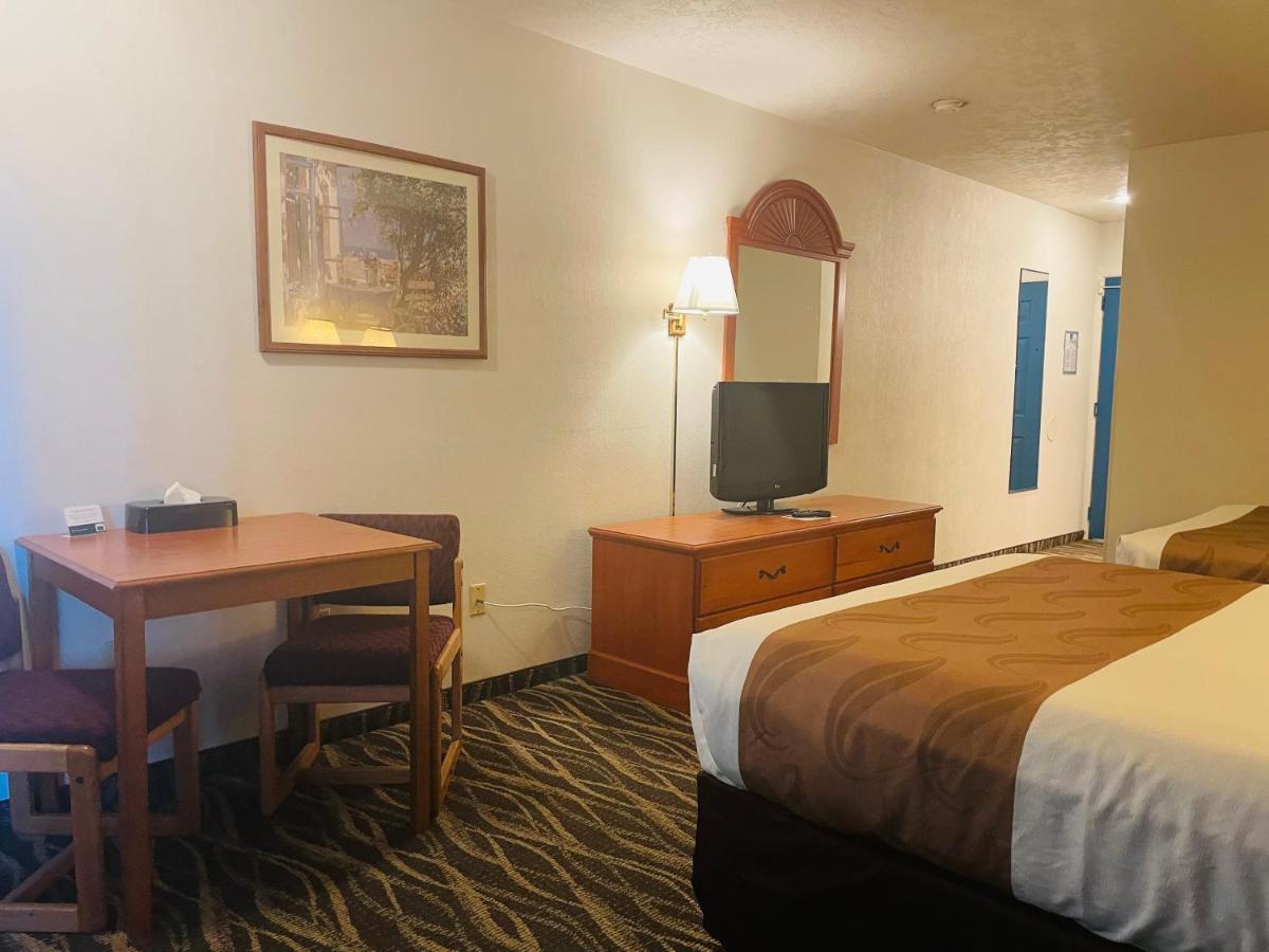 Hotel America's Best Value