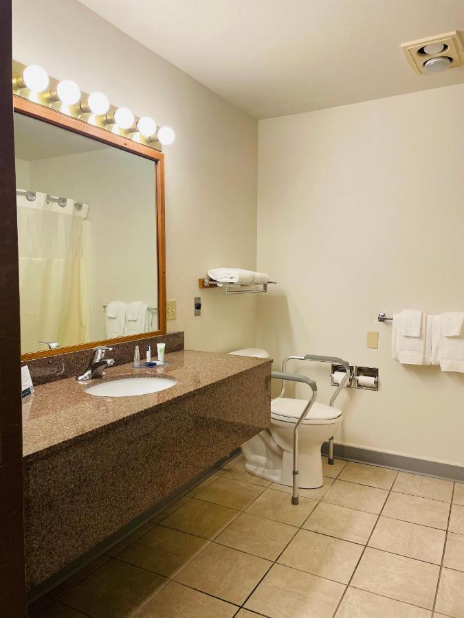 America's Best Value Hotel 3*